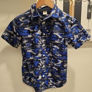 Gymboree Boys Blue and Black Pixel Camo Button Down Shirt